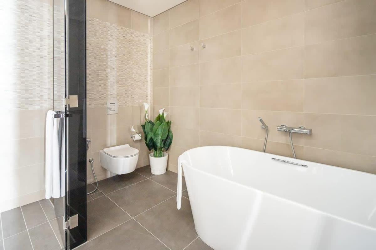 Frank Porter - Marina Gate 3 Dubai Bagian luar foto